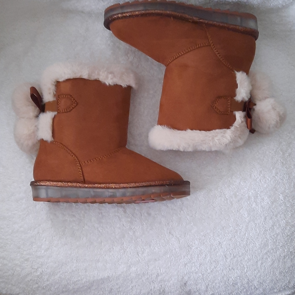 New Sugar boots with lights for girls size 10